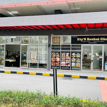 Rantissi Homestay The Zizz Damansara North Petaling Jaya Exteriér fotografie